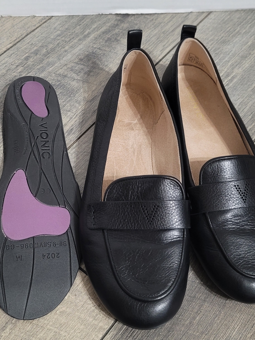 Vionic Black Leather Women's Tessa Loafers - Slip-On Comfort Classic Flats Sz9.5 - Picture 11 of 16